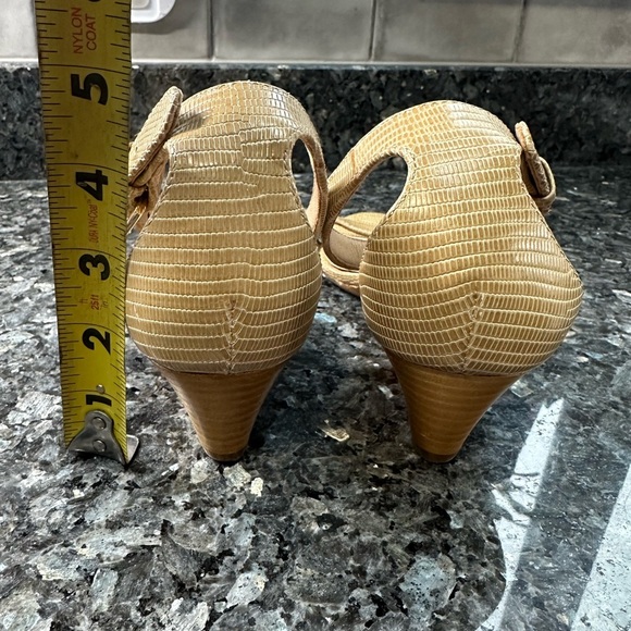 Tory Burch Brown Beige Ankle Strap Open Toe Wedges Women’s Size 9.5 - Picture 11 of 12